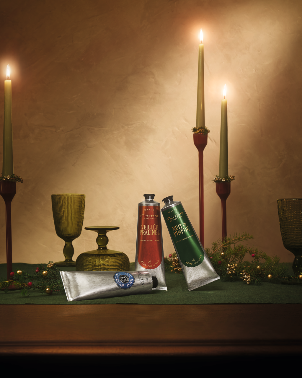 Veillée Pralinée Perfumed Hand Cream - Image 2