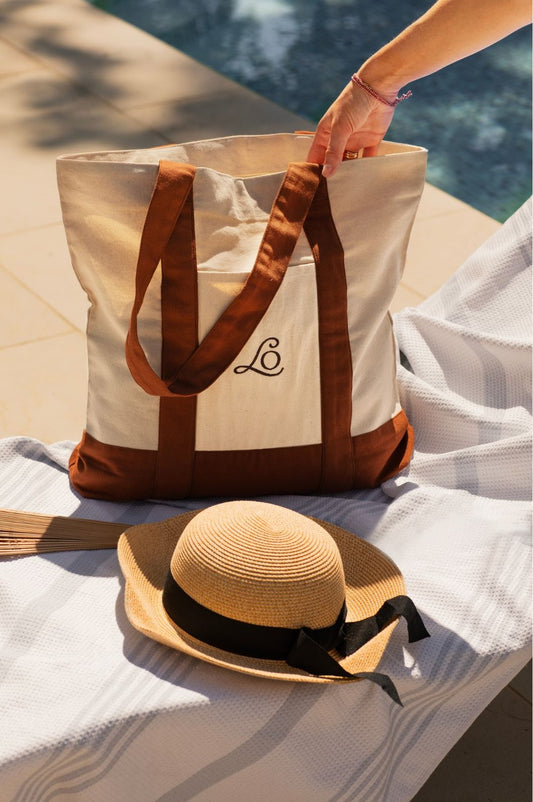ONE TOTE BAG