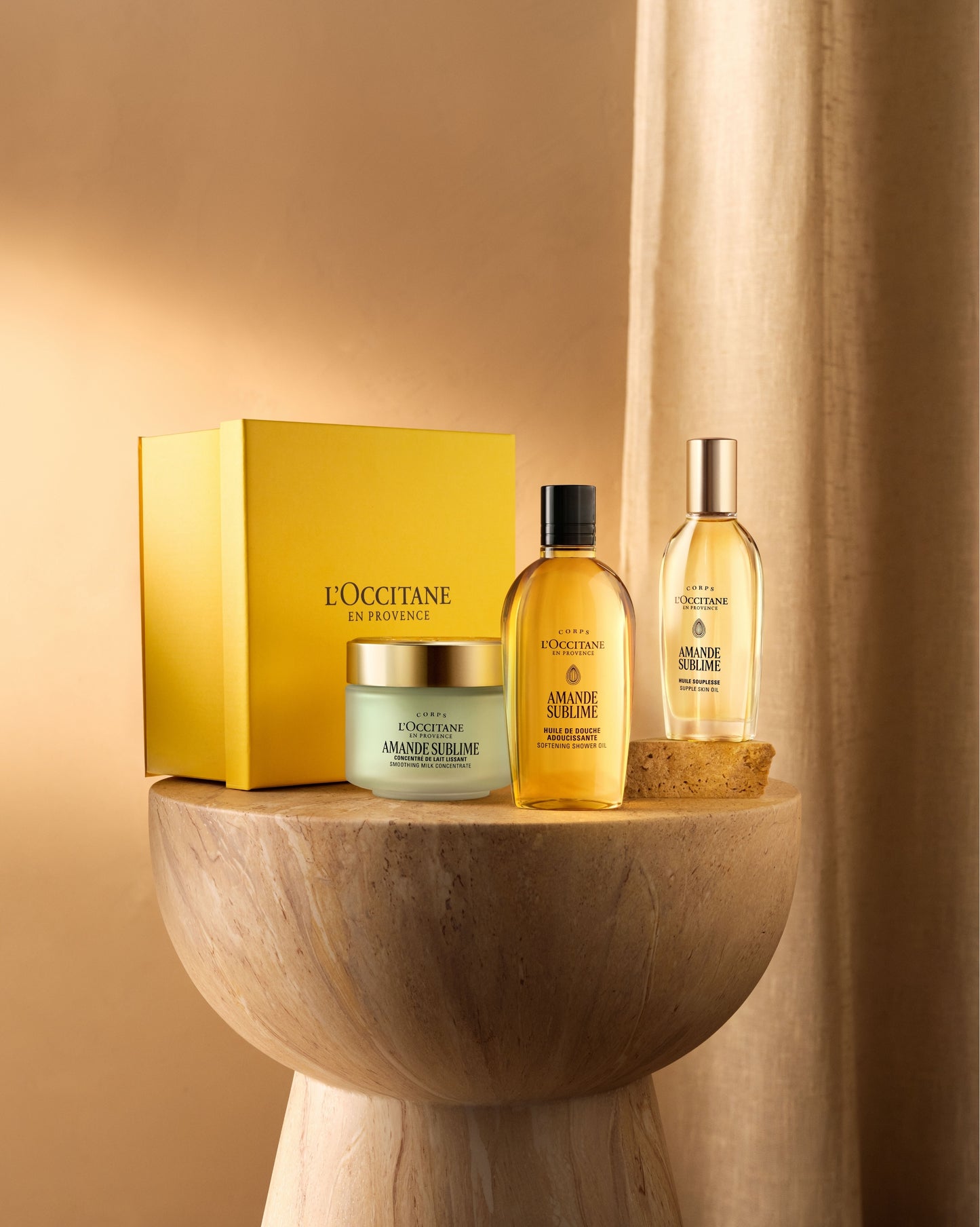 Almond (Amande) Softening Shower Oil